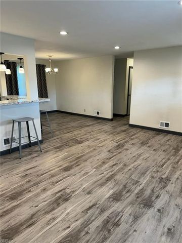 6328 Shelby LN, Virginia Beach, VA 23464