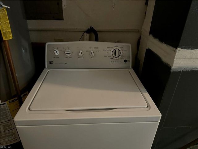 6328 Shelby LN, Virginia Beach, VA 23464