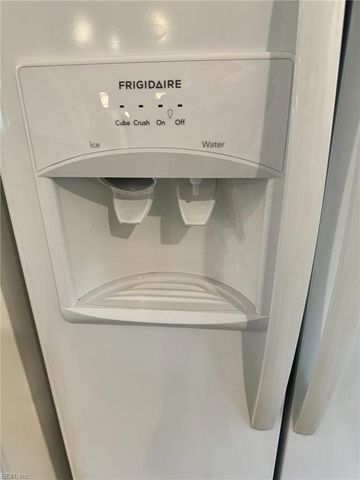 6328 Shelby LN, Virginia Beach, VA 23464