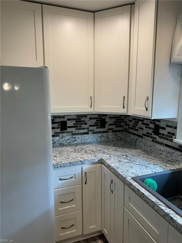 6328 Shelby LN, Virginia Beach, VA 23464