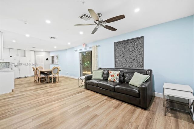 1633 NW 4th Street, Boca Raton, FL 33486