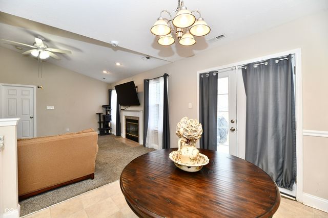 1010 Maple Drive W, Lebanon, IN 46052