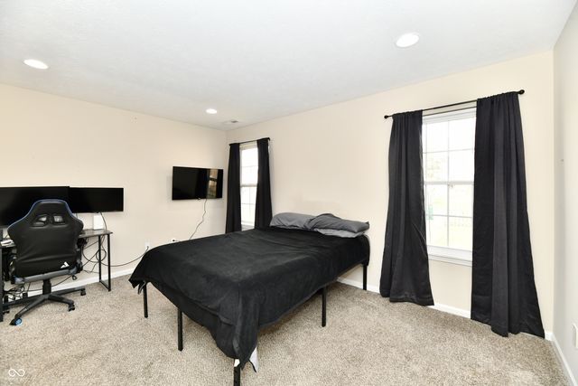 1010 Maple Drive W, Lebanon, IN 46052