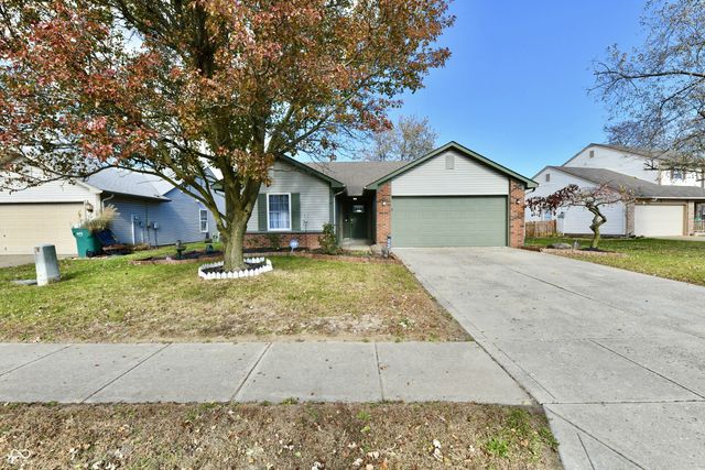 1010 Maple Drive W, Lebanon, IN 46052