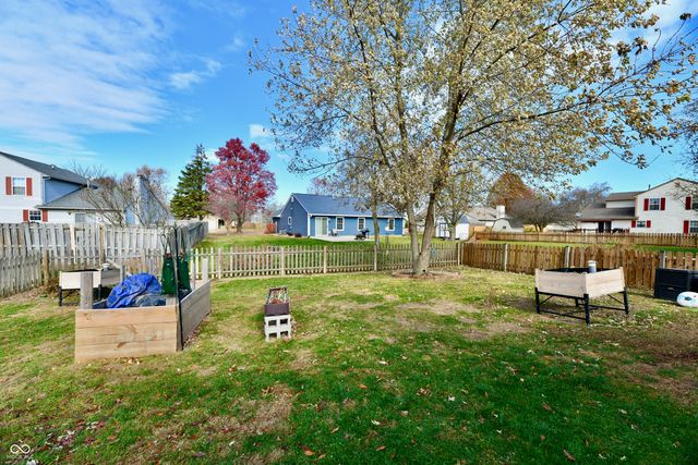 1010 Maple Drive W, Lebanon, IN 46052