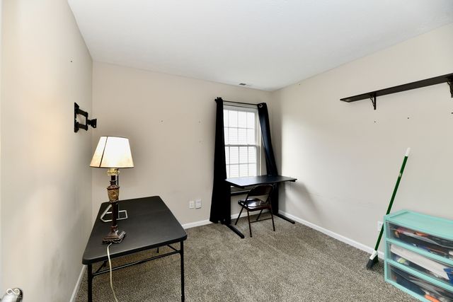 1010 Maple Drive W, Lebanon, IN 46052