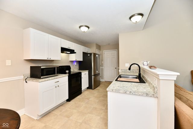 1010 Maple Drive W, Lebanon, IN 46052