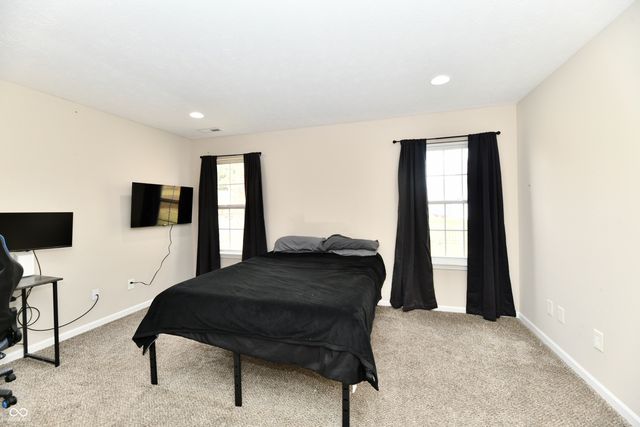 1010 Maple Drive W, Lebanon, IN 46052