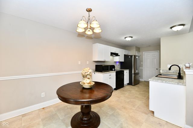 1010 Maple Drive W, Lebanon, IN 46052