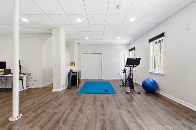 7 Farmington Dr, Shrewsbury, MA 01545