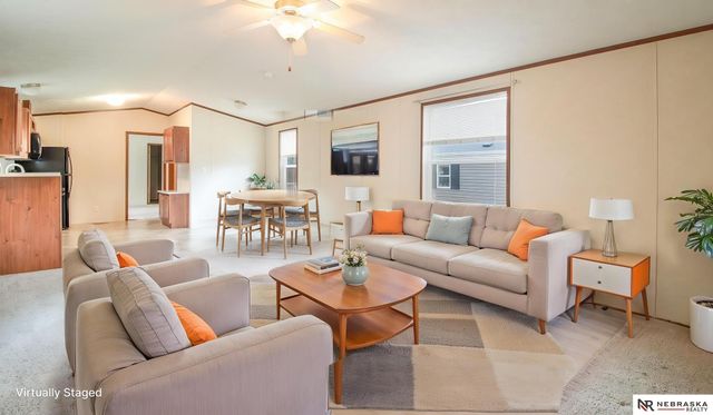 3715 NW Fairwood Court, Lincoln, NE 68521