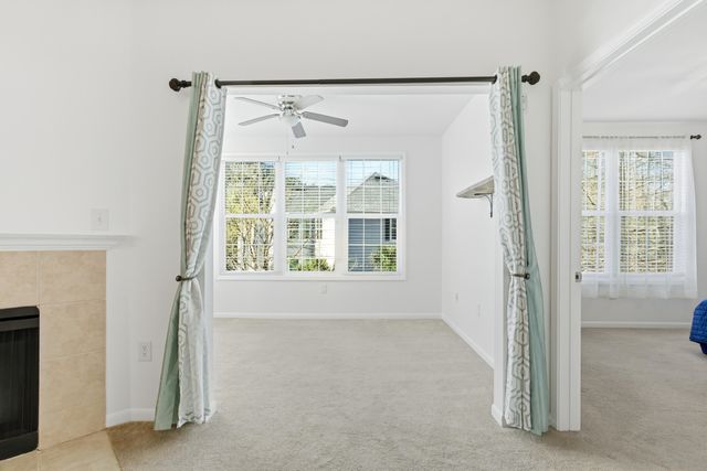 60 Fenwick Hall Allee Alley Apt 537, Johns Island, SC 29455