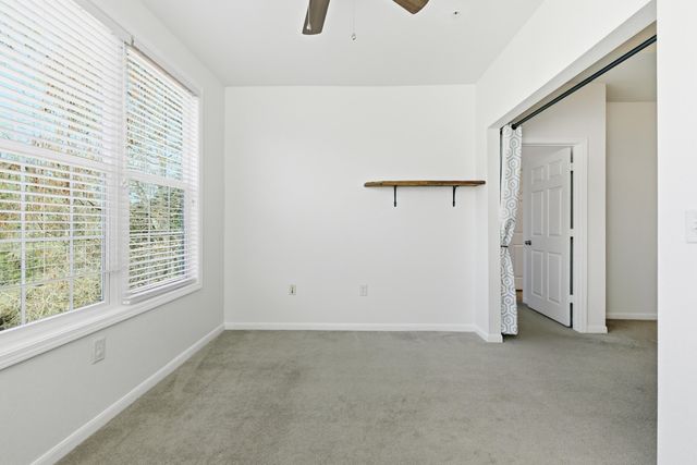 60 Fenwick Hall Allee Alley Apt 537, Johns Island, SC 29455