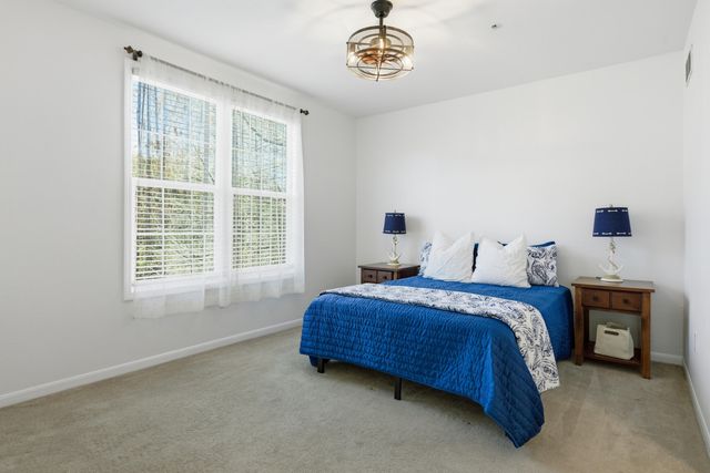 60 Fenwick Hall Allee Alley Apt 537, Johns Island, SC 29455