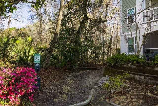 60 Fenwick Hall Allee Alley Apt 537, Johns Island, SC 29455