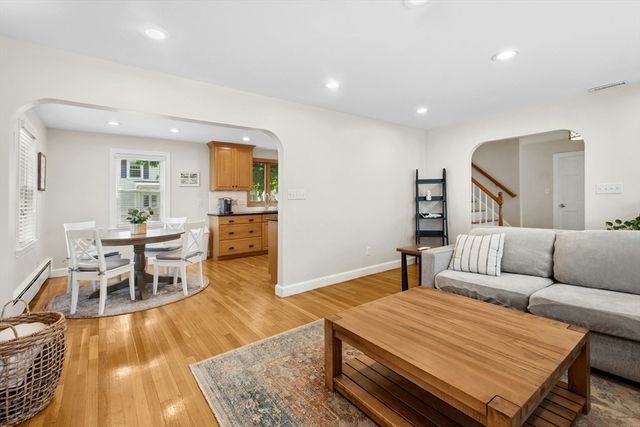 30 Shetland Rd, Marblehead, MA 01945