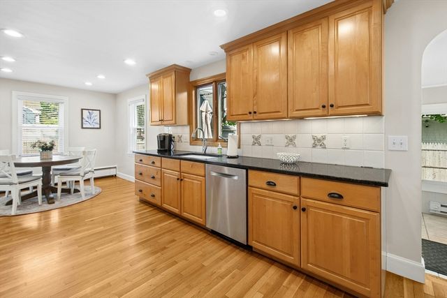30 Shetland Rd, Marblehead, MA 01945