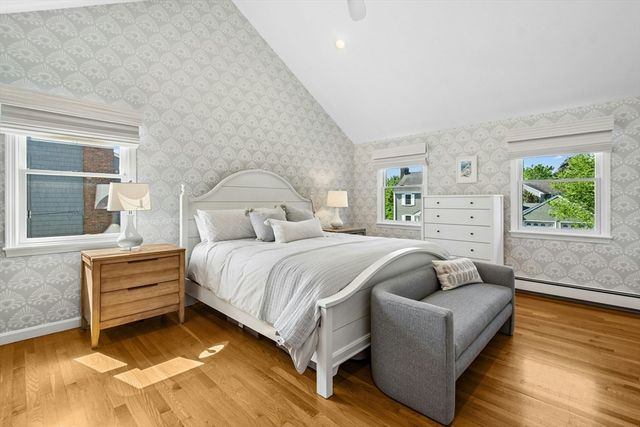 30 Shetland Rd, Marblehead, MA 01945