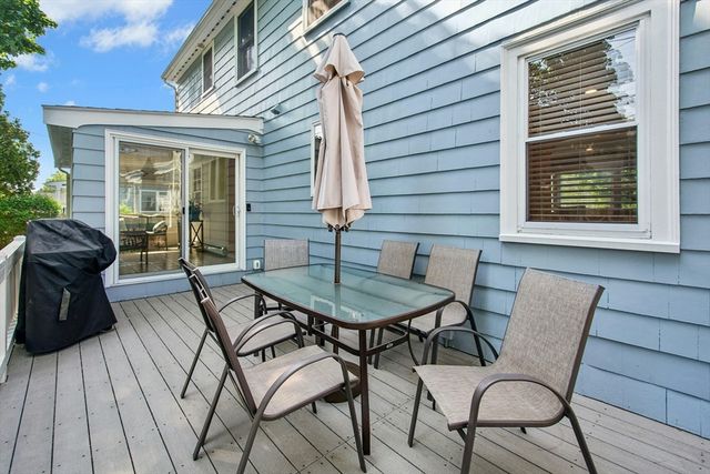 30 Shetland Rd, Marblehead, MA 01945