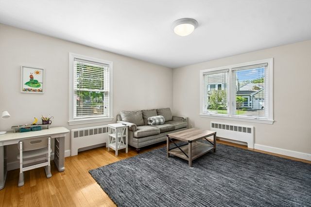 30 Shetland Rd, Marblehead, MA 01945