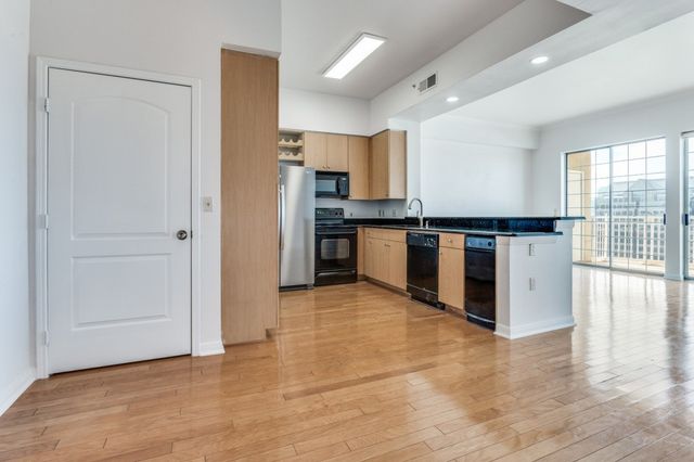 3225 Turtle Creek Boulevard 1212, Dallas, TX 75219