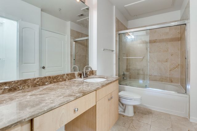 3225 Turtle Creek Boulevard 1212, Dallas, TX 75219