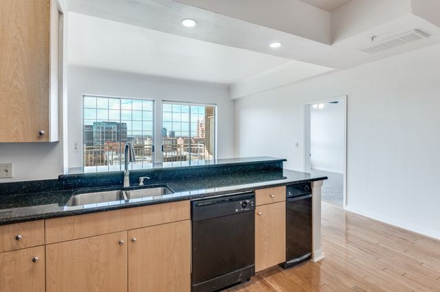 3225 Turtle Creek Boulevard 1212, Dallas, TX 75219