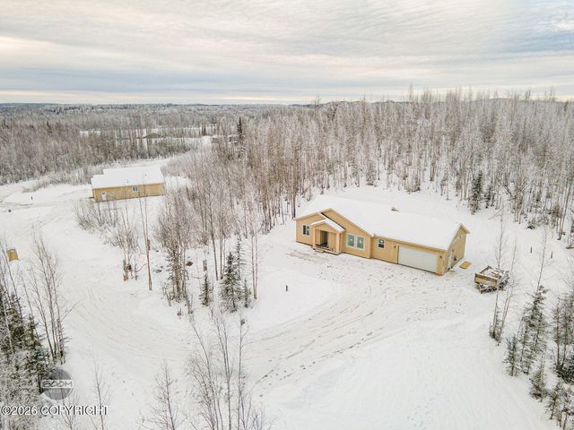 13965 W Aero Lane, Big Lake, AK 99652
