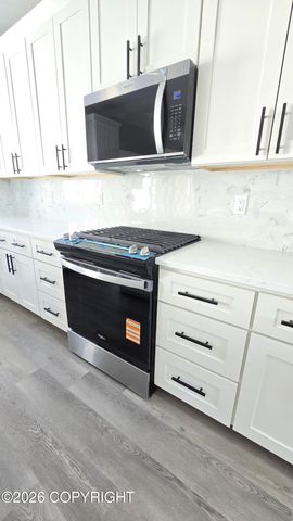 13965 W Aero Lane, Big Lake, AK 99652