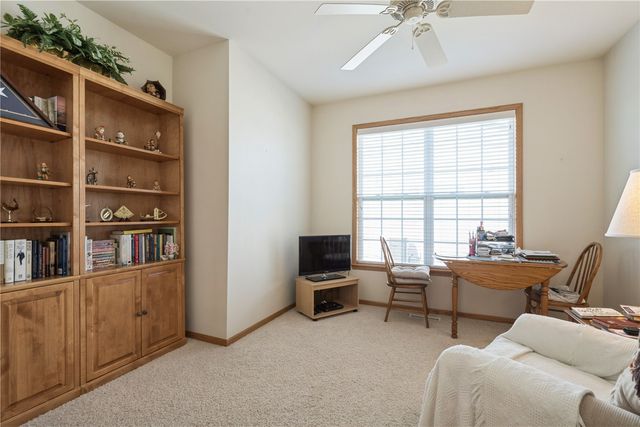 2922 Somerbrook Lane, Marion, IA 52302
