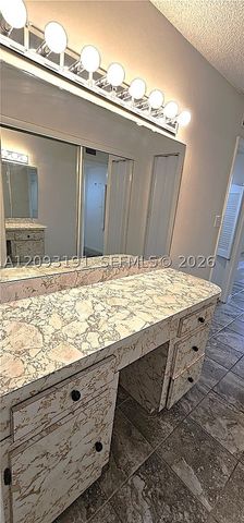 403 NW 68th Ave 309, Plantation, FL 33317