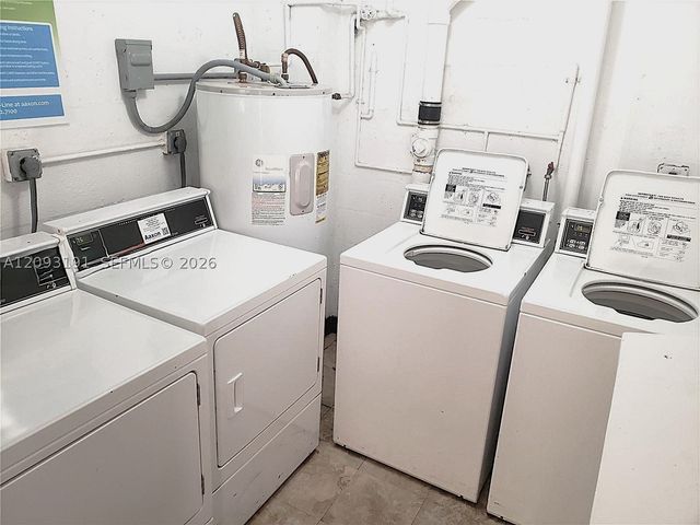 403 NW 68th Ave 309, Plantation, FL 33317