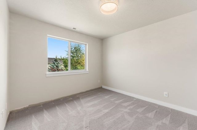 19619 E Knox Ave, Liberty Lake, WA 99016
