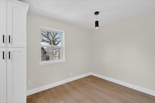 6425 Summit Ridge Drive, Watauga, TX 76148