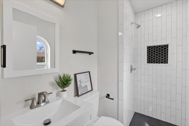 6425 Summit Ridge Drive, Watauga, TX 76148