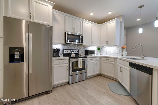 2511 W QUEEN CREEK Road W 260, Chandler, AZ 85248