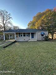 3609 Washington Avenue, Gulfport, MS 39507