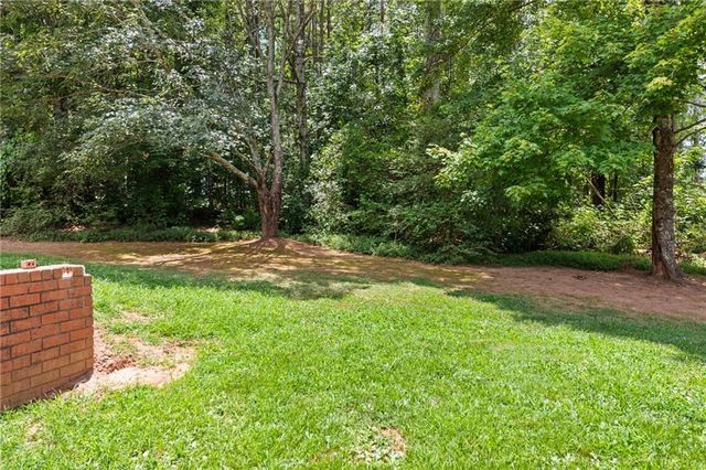 3767 Oakwood Hills Drive, Oakwood, GA 30566