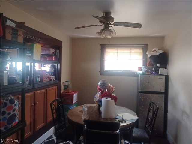718 Hillsdale, Warren, OH 44485