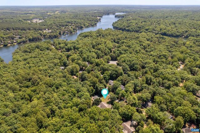 16 CLIFTWOOD RD, Palmyra, VA 22963