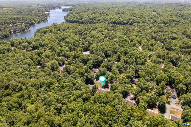 16 CLIFTWOOD RD, Palmyra, VA 22963