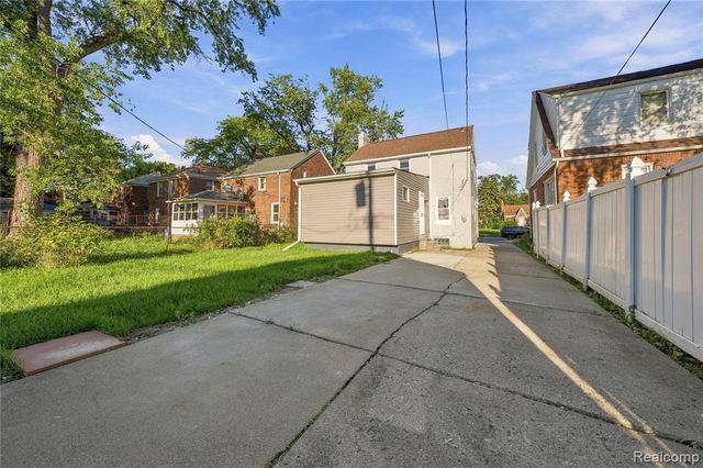 14577 Whitcomb Street, Detroit, MI 48227