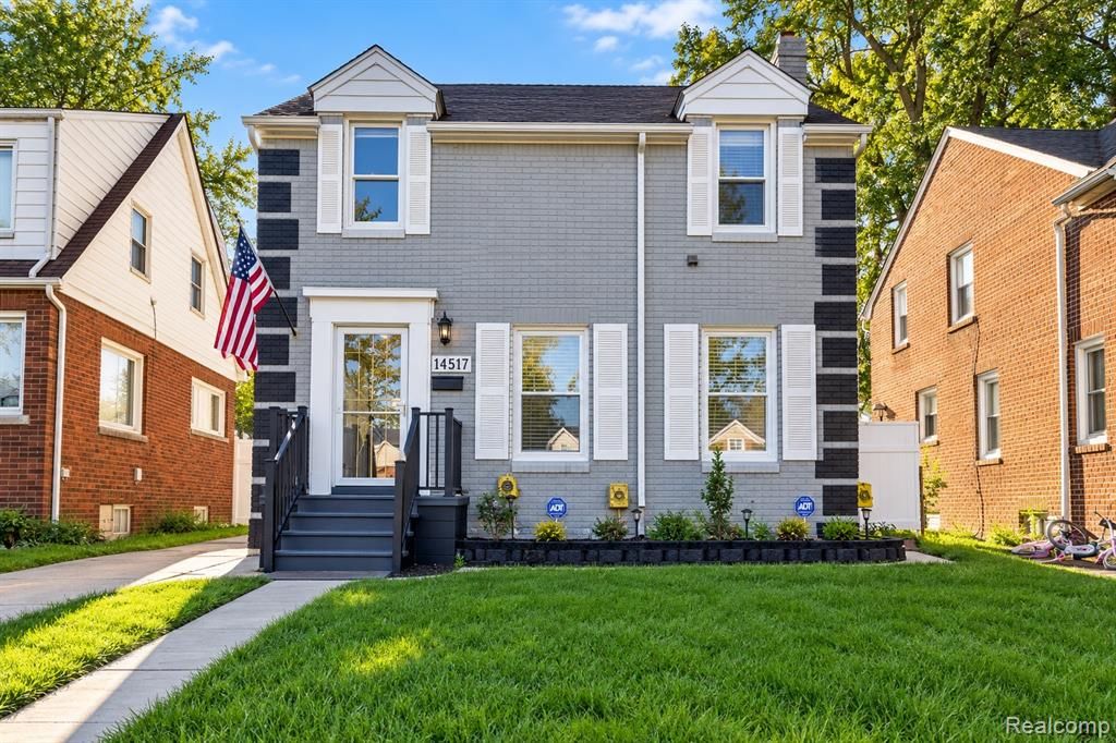 14577 Whitcomb Street, Detroit, MI 48227