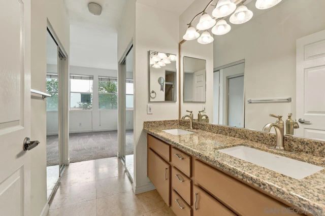 680 Camino De La Reina 2201, San Diego, CA 92108