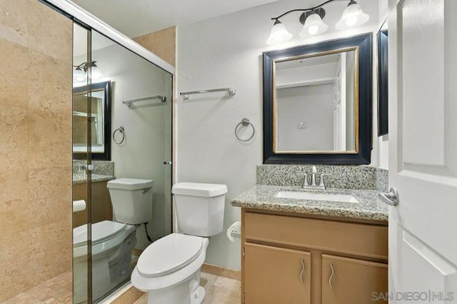 680 Camino De La Reina 2201, San Diego, CA 92108
