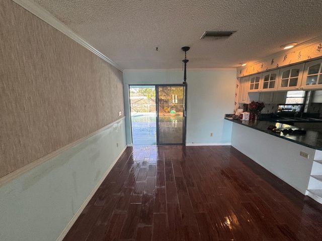 1826 4th Place, Vero Beach, FL 32962