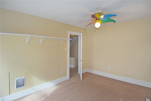 111 Mulberry St, Coraopolis, PA 15108