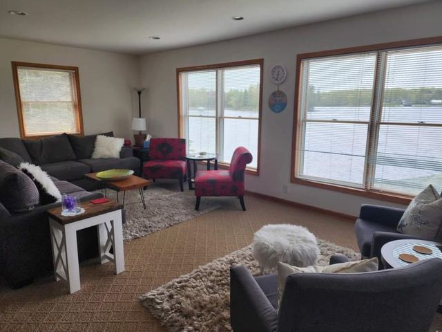 567 Mary Lane, Harrison, MI 48625