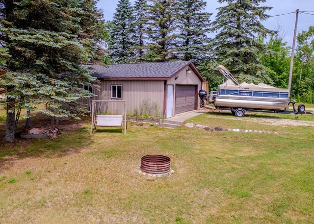 567 Mary Lane, Harrison, MI 48625