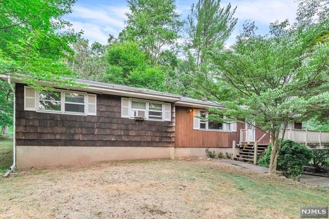 1270 Mount Horeb Road, Bridgewater, NJ 08836